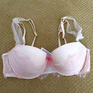 Victoria’s Secret Bra